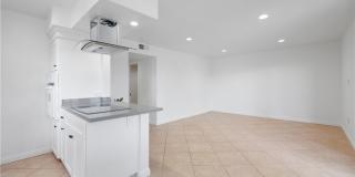 454 Seaward Road Gallery 9