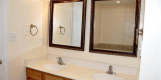 4 Bedrooms, 3 Full Bathrooms and 1 Half Bath Gallery 1