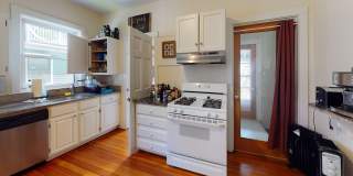 Charming Coolidge Corner Apt w Heat and Hot Water Inc.  Pro Managed Gallery 15