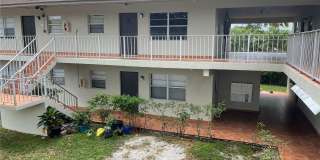 1522 NE 34th Ct Gallery 2