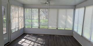 Comfortable, Updated Home in the Heart of Roseville. Avail NOW. *In-Unit Laundry* Gallery 4
