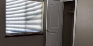 Mountain View 2 Bedroom 1 Bath Duplex on a Hill Gallery 96