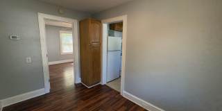 Charming 2 Bedroom home in Ashley Park Gallery 10