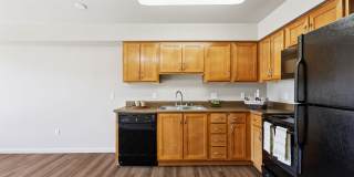 The Blakely at Echo Lake - 55+ Senior Housing Gallery 22