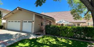 Fully Furnished Home - Short Term Lease - 5 Bedroom Home for Rent in Valencia! Gallery 1