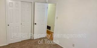 1421 Garden Path Gallery 13