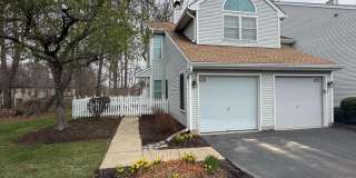 514 CEDAR HOLLOW Drive Gallery 1