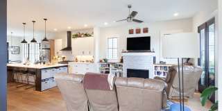 Stunning 4/3.5 Home in Highly Sought-After Area w/ 1300 Sq Ft of Outdoor Space! Gallery 6