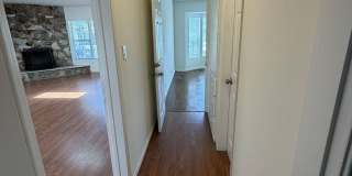 Spacious 2-Bed, 2-Bath Home in the Heart of Burbank! Gallery 19