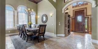 130 SE Bella Strano Gallery 9