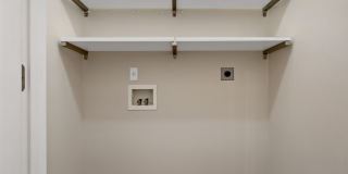 Black Mountain Townhouse Rental! Gallery 10
