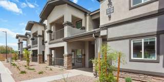 Obsidian on Glendale Gallery 24