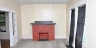 Quaint 4 bedroom, 2 bath home Gallery 4