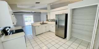 8043 Bracken Lane Gallery 9