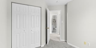 45426 Clarkes Crossing Square Gallery 34