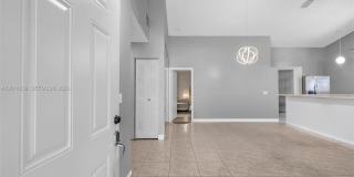 1308 E Glen Oak Rd Gallery 3