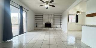EASTSIDE HOME WITH A SWIMMING POOL Gallery 28