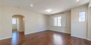 56 Scarlet Bloom Gallery 10