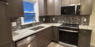 Great spacious Single Family Gallery 4