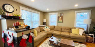 Mission Hill 4 Bed – 3.5 Bath – Central Air – Garage Parking – No Fee – 9/1 Gallery 4