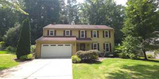 190 Barrington Drive E Gallery 1