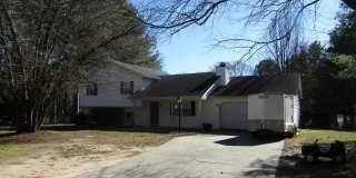 1106 Westwood Place Gallery 1