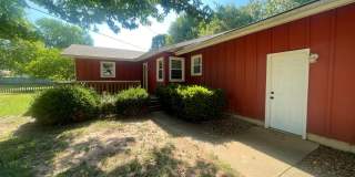 Beautiful 4 bedroom home completely remodeled in great location and school district! Gallery 33