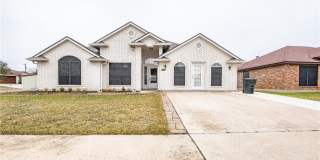 1802 Lava Lane Gallery 1