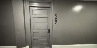 306 W Franklin Gallery 52