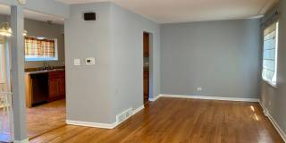 Cozy 3 bedroom 1.5 Bathroom Townhouse! Hardwood Throughout! Parking Included In Rent! Available for a June Move In! Gallery 8