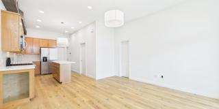 1120 S Washington Street Gallery 9