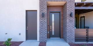 Individual / Corporate Rental / Fully Furnished Gallery 17