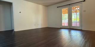 Adorable 3 bedroom, 2 bath home in Aledo Gallery 3