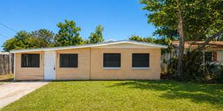 Spacious Remodeled 6BR/1BA Winter Haven Home! NO APPLICATION FEE! Gallery 1