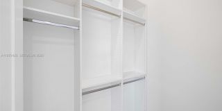 5718 Ashwood Cir W Gallery 89