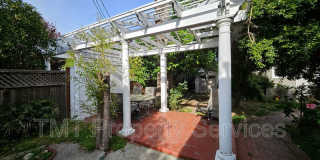 1214 N. Pershing Ave. Gallery 17