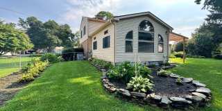 56 CANDLEWICK Drive Gallery 3