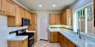 Stunning 3-Bed Townhome in Arbors at Avalon, Carson! 90745! *Half Off One Month's Rent Move In Special! * Gallery 18