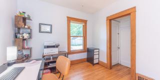 1123 W Huron Street Gallery 25