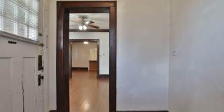 Central Campus - LARGE 4 Bedroom House with off-street parking Gallery 6