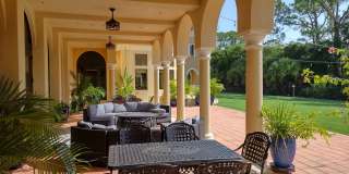 Seasonal Short-Term 4 Bedroom 3 Bathroom Heated Pool Home located in Venetian Golf & River Club! Gallery 8