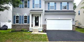 1340 QUAKERS Way Gallery 1