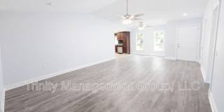 10449 Mayflower Road Gallery 10
