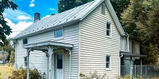 Handyman Special! Rent or Rent-to-Own – 3 Bedroom, 2 Bath House with a Spacious Yard Gallery 1