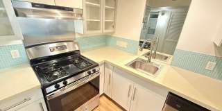 River Oaks Gallery 7