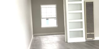 Havenhurst Drive Apartments Gallery 11