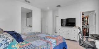 Beautiful Energy Efficient Hayward Townhome w/ Modern Updates Gallery 12