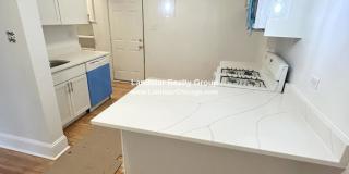 4418 North Whipple Gallery 6