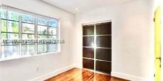 400 NE 86th St Gallery 16