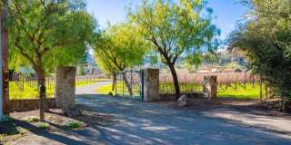 1811 Hillview Place Gallery 40